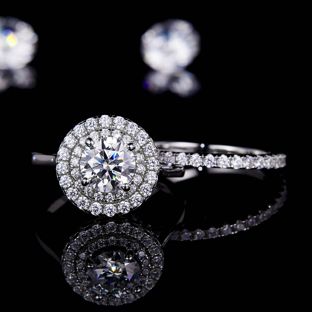 Deluxe Round Encircled Diamond Set White Gold Stacking Set 1.0ct 6.5mm Moissanite S925 Silver Women's Ring R0007