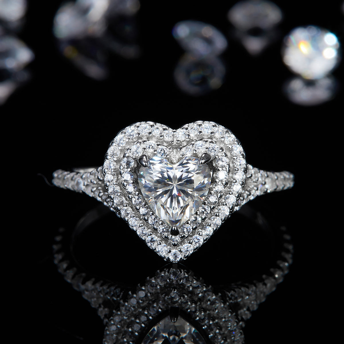 Design Heart Double Surround Diamond White Gold Plated 0.8ct Moissanite Women's S925 Silver Ring R0218